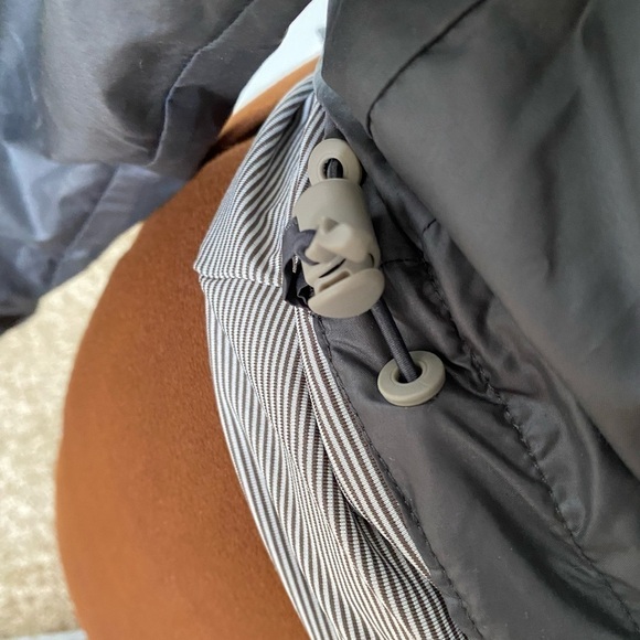 Lole Black Hooded Jacket - Picture 12 of 14